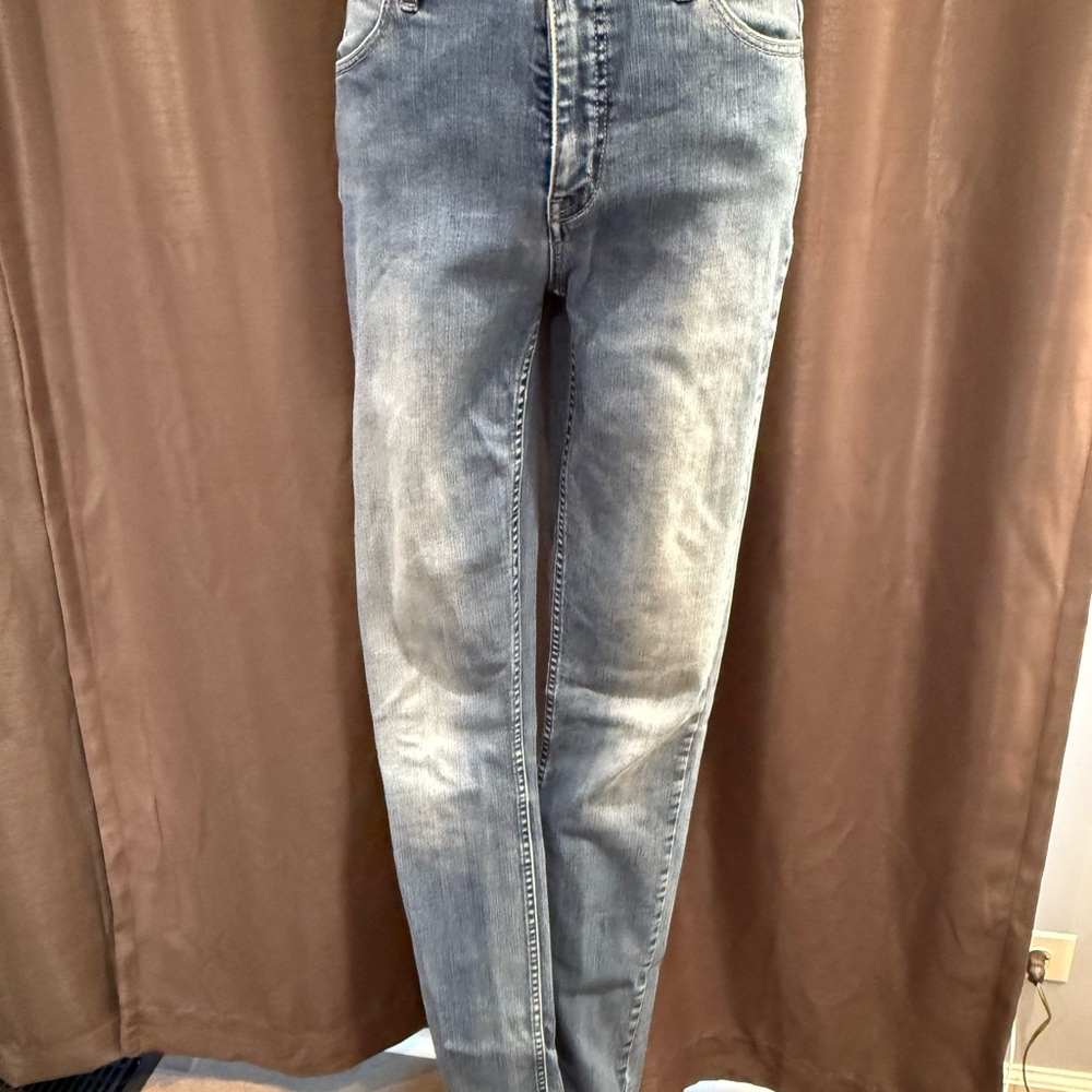 Classic Blue Women's Straight Leg Jeans
